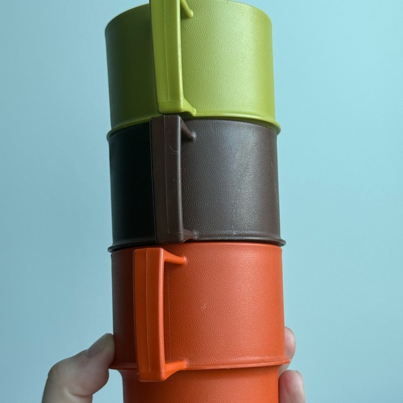 3 Vintage Tupperware 1312 Stacking Coffee Mugs 1970s Drinkware - Picture 3 of 16